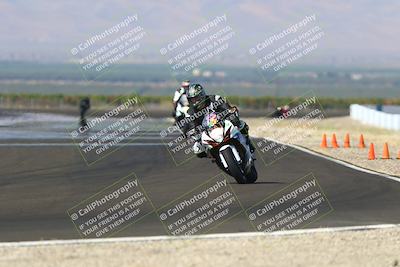 media/Sep-21-2025-TrackDaz (Sun) [[277c75b276]]/C Group/1040am (Turn 1)/
